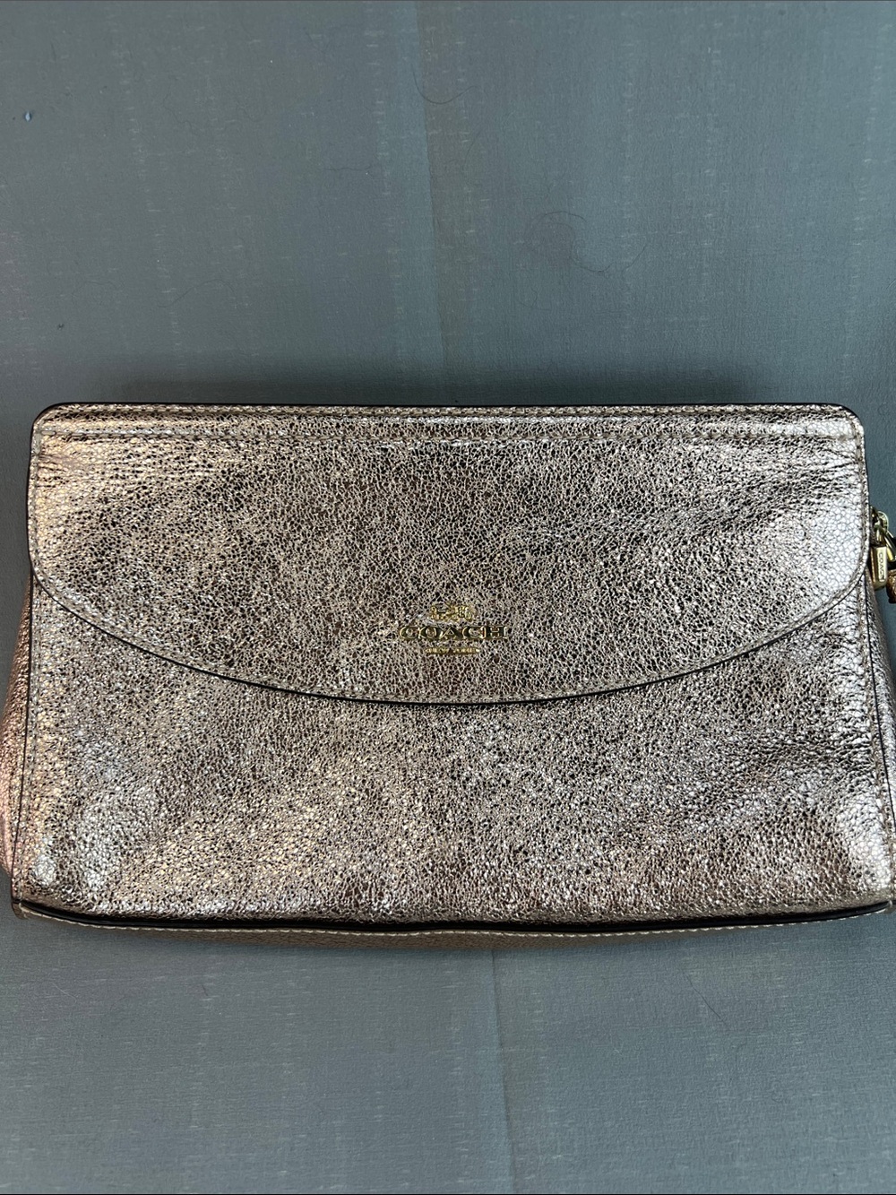 Coach 2018 metallic gold large wristlet